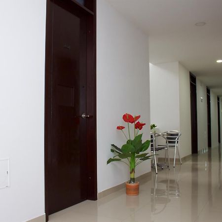 Hotel Casa Molano Ibague Bagian luar foto