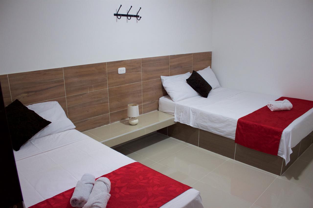 Hotel Casa Molano Ibague Bagian luar foto