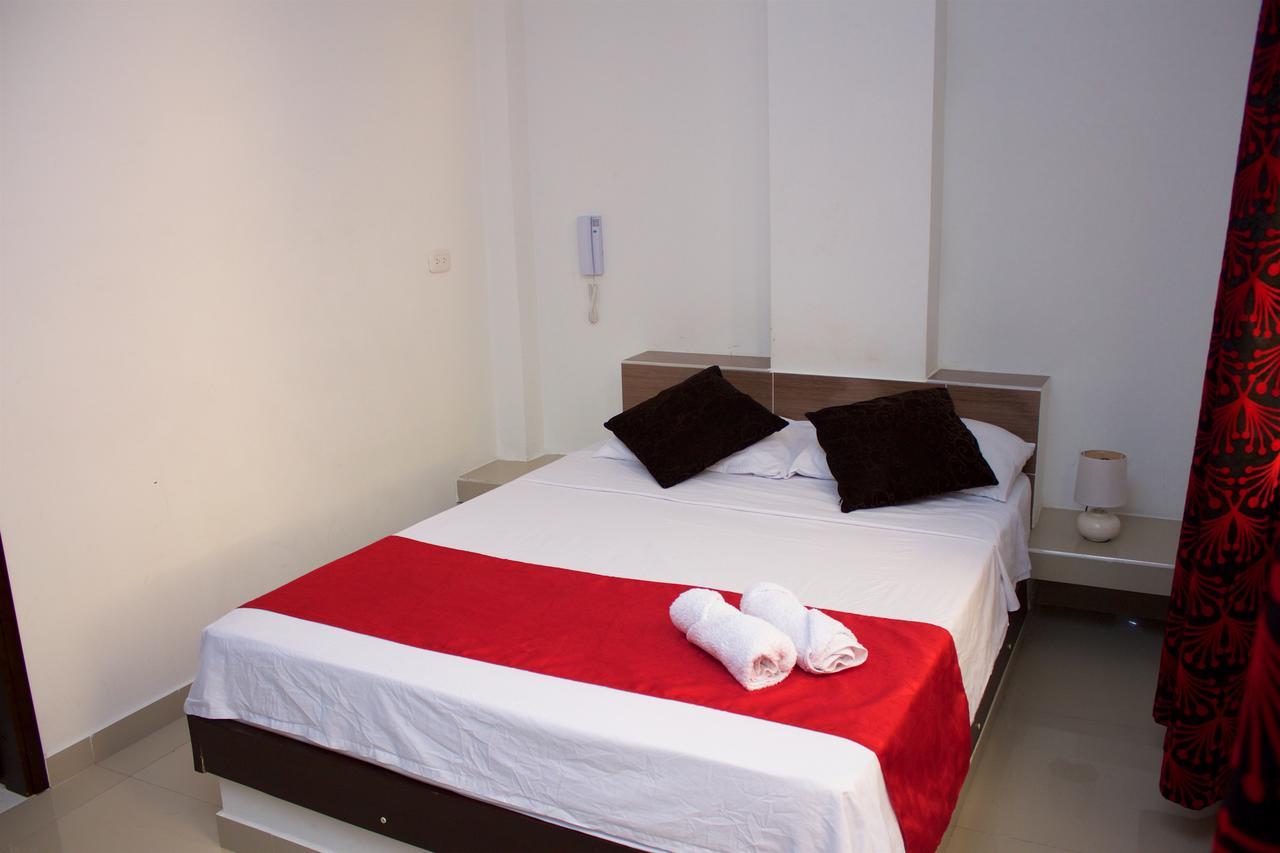 Hotel Casa Molano Ibague Bagian luar foto