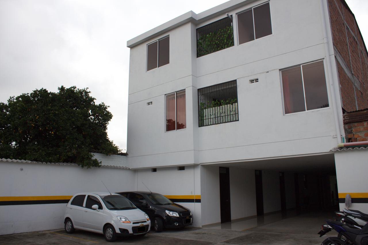 Hotel Casa Molano Ibague Bagian luar foto