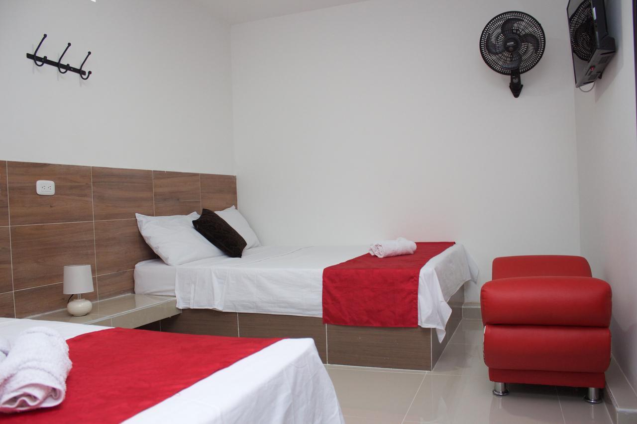 Hotel Casa Molano Ibague Bagian luar foto